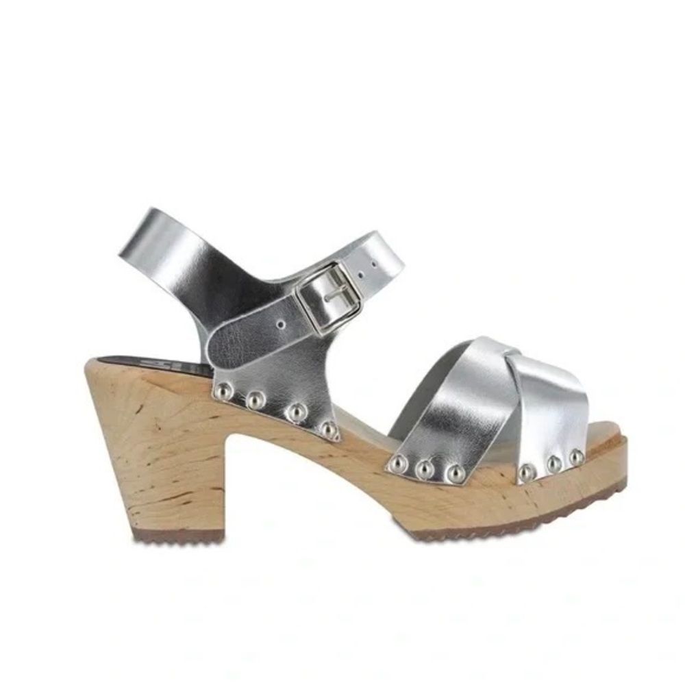 MIA | Clog Silver Sandal Size EU 38 (US 7.5) NEVER WORN